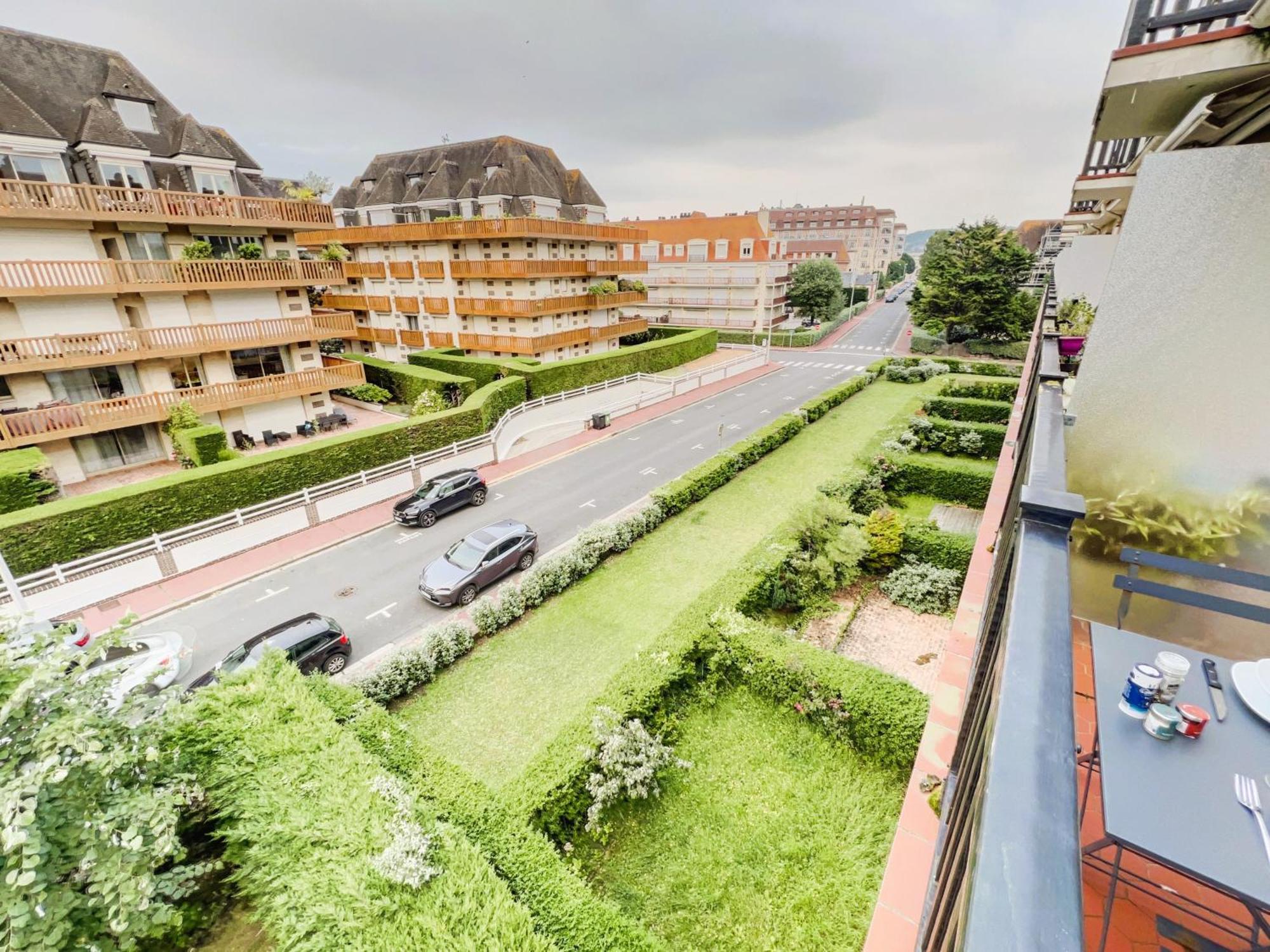 Deauville Triangle D'Or Proche Mer & Casino Aux Clefs Des Sacres Екстериор снимка