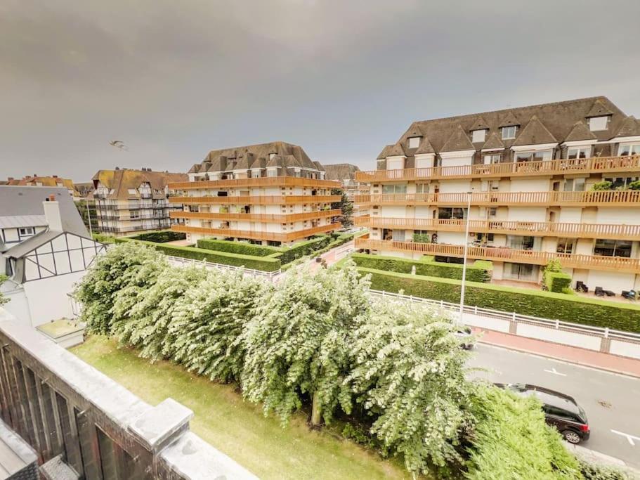 Deauville Triangle D'Or Proche Mer & Casino Aux Clefs Des Sacres Екстериор снимка
