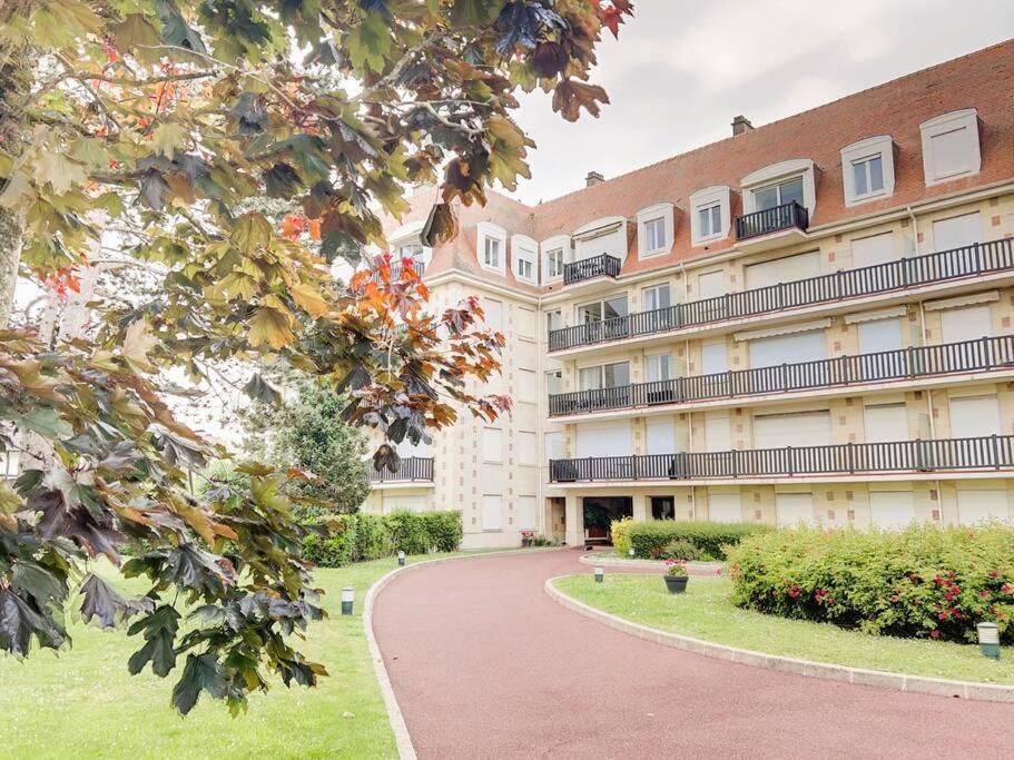 Deauville Triangle D'Or Proche Mer & Casino Aux Clefs Des Sacres Екстериор снимка
